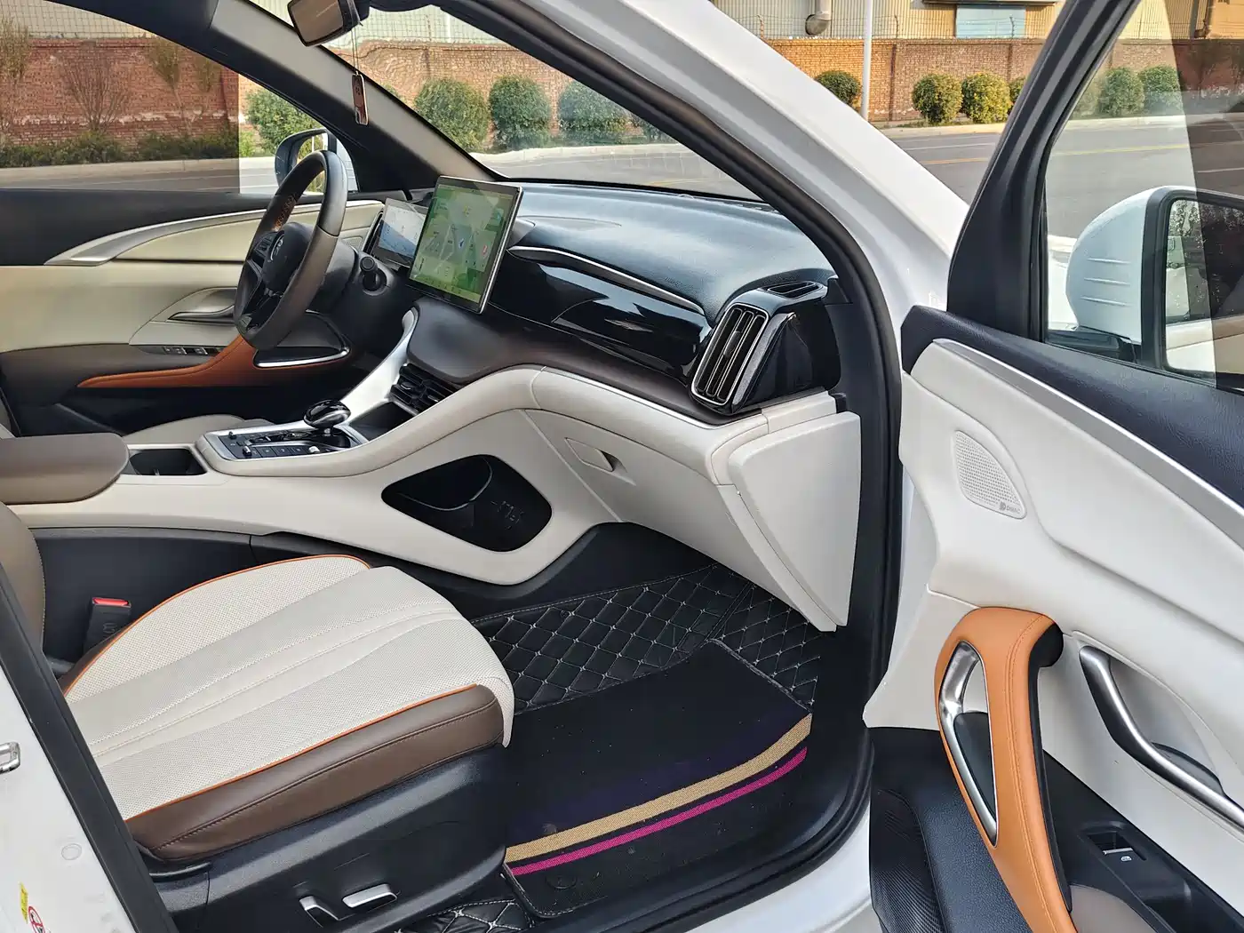 BYD Song Pro New Energy 2022 DM-i 110km Flagship фото 10