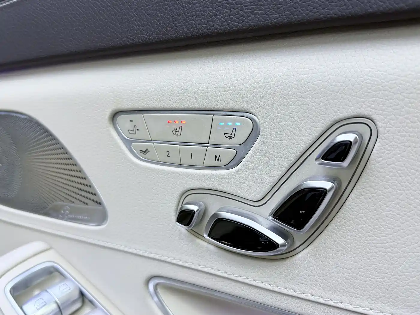 Mercedes-Benz Maybach S-Class 2015 S 400 4MATIC фото 16