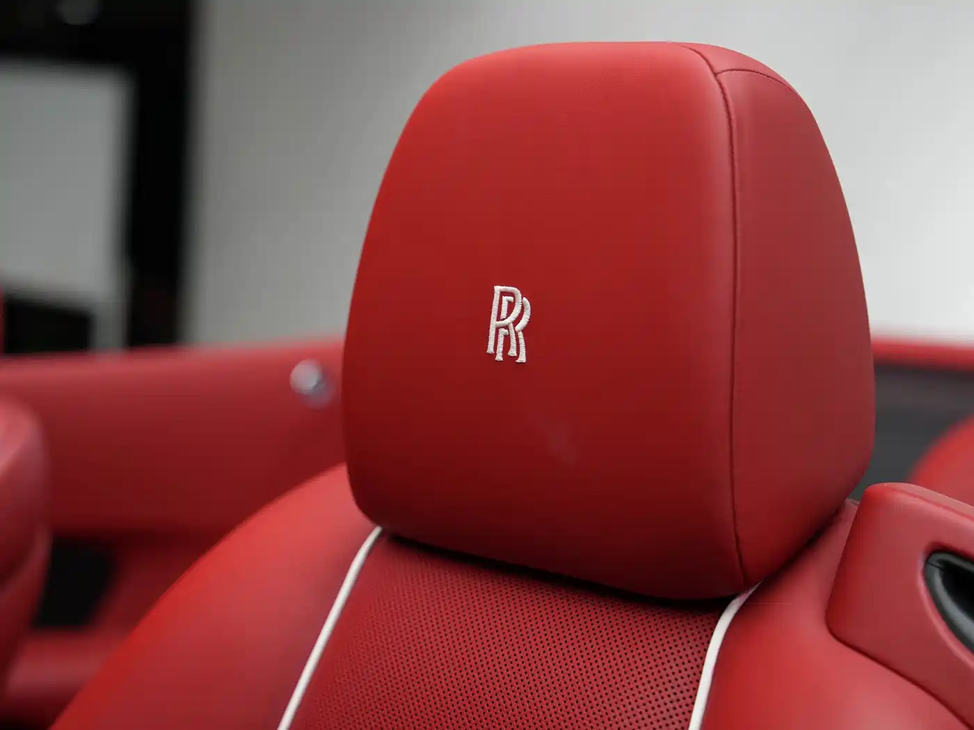 Rolls-Royce Dawn 2017 2015 6.6T Standard