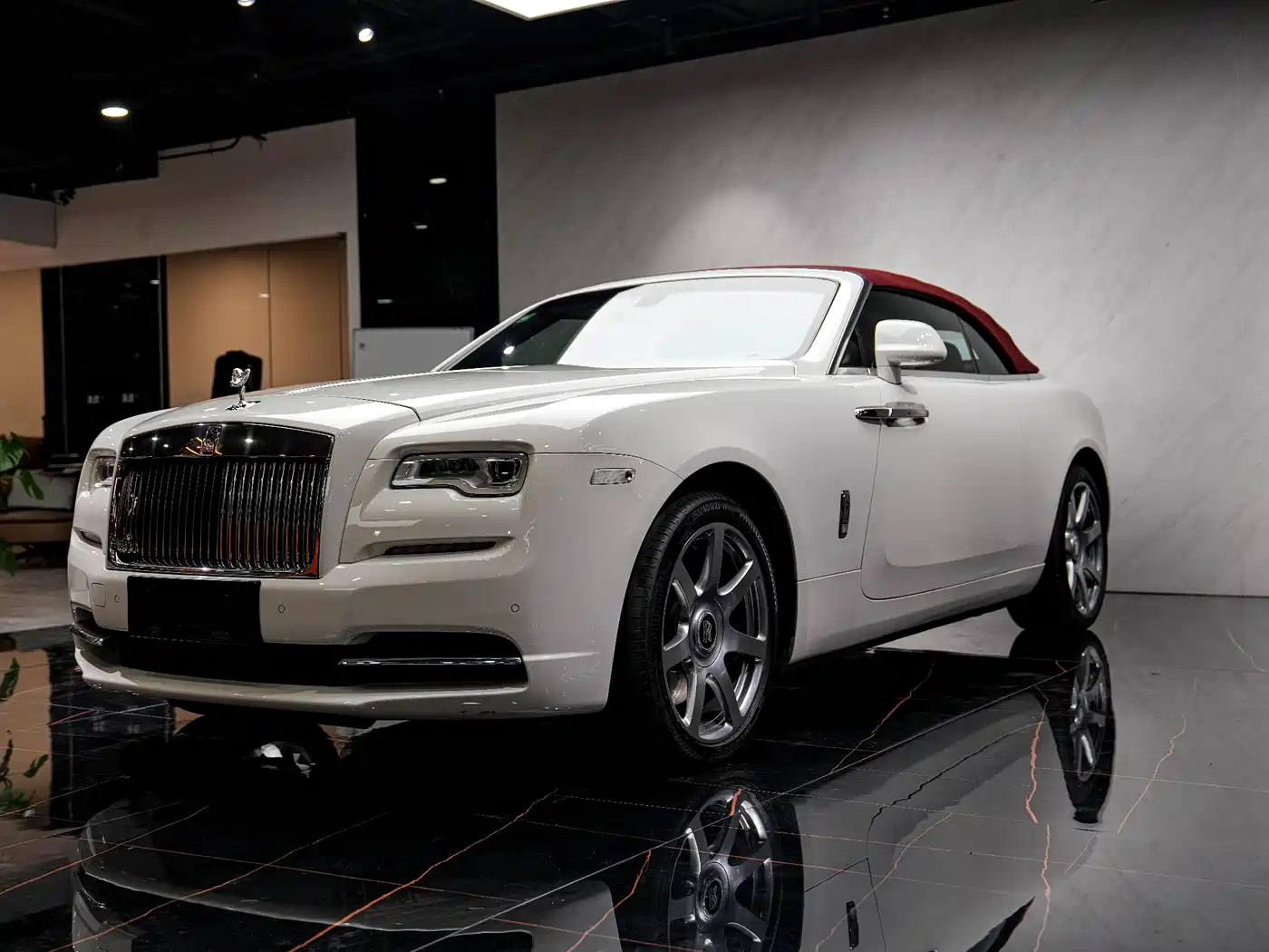 Rolls-Royce Dawn 2017 2015 6.6T Standard