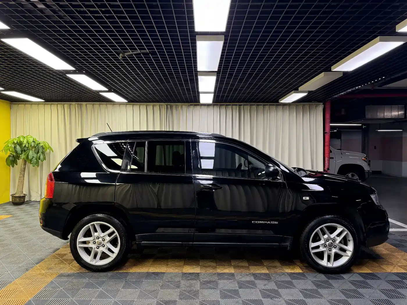 Jeep Compass (Import) 2013 2013 2.4L 4WD Luxury Edition