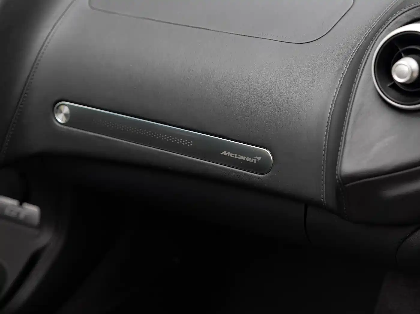 McLaren GT 2023 2023 4.0T Standard Model