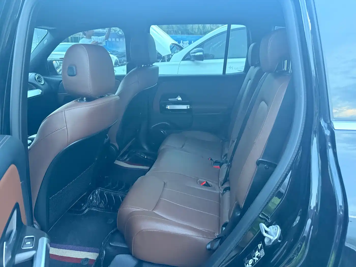 Mercedes-Benz GLB 2025 2026 GLB 220 Sport Style