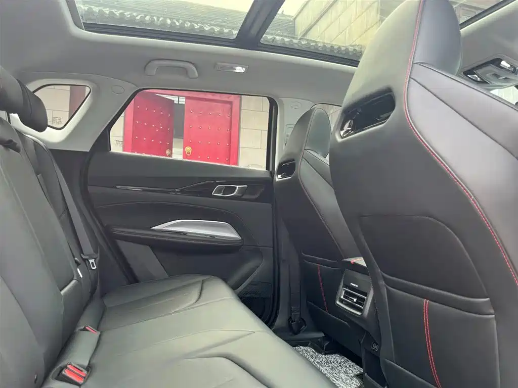 CHANGAN CHANGAN AUCHAN Z6