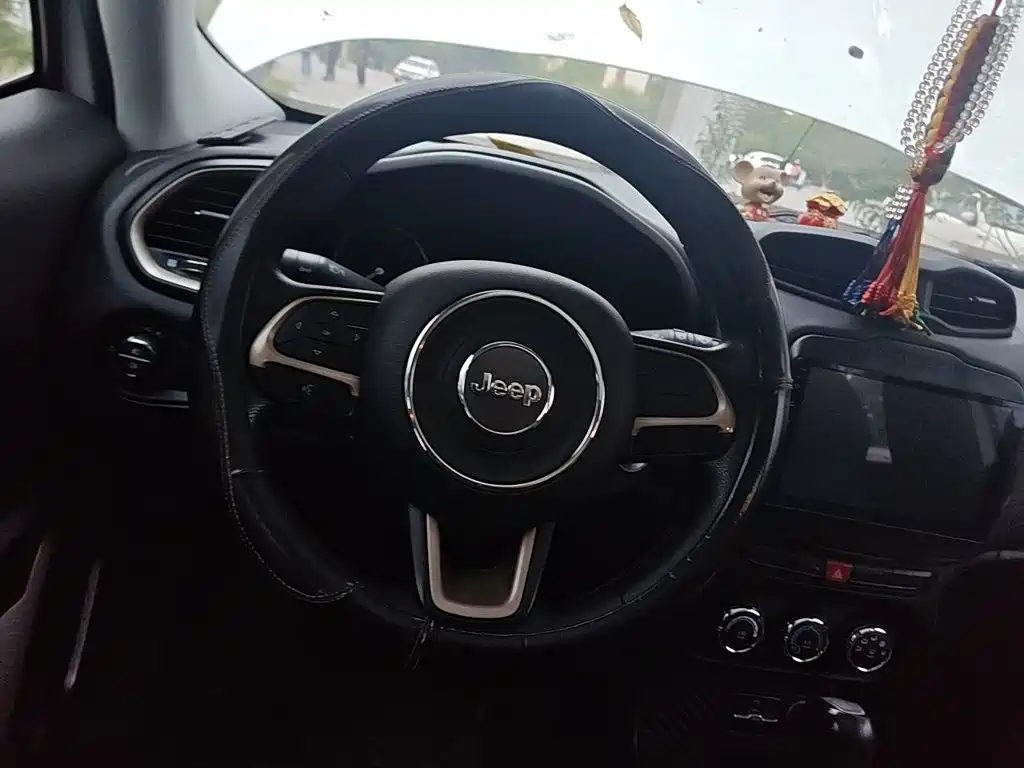 Jeep Renegade 2018 2017 180T Automatic High-Energy Edition