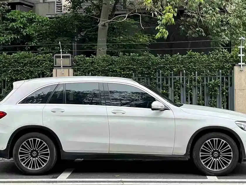 Mercedes-Benz GLC 2019 GLC 260 L 4MATIC Dynamic фото 4