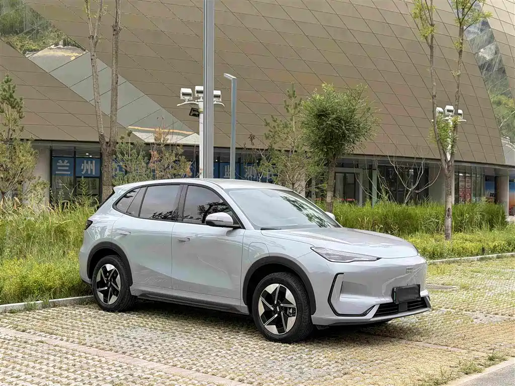Geely Galaxy Galaxy E5 2026 2026 530km Voyager Edition
