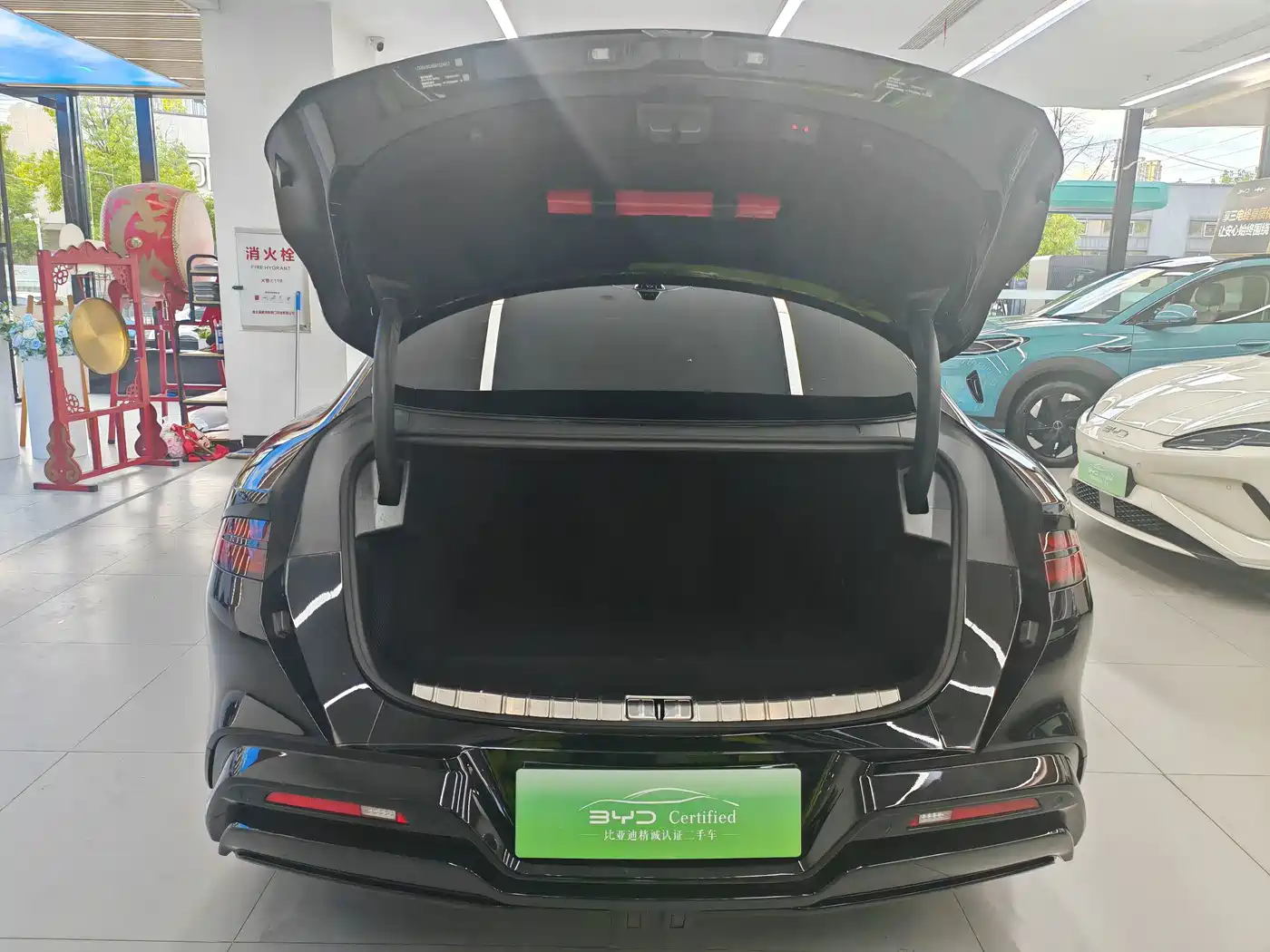 Denza Z9 2025 2024 Model 1100km AWD Ultra Edition