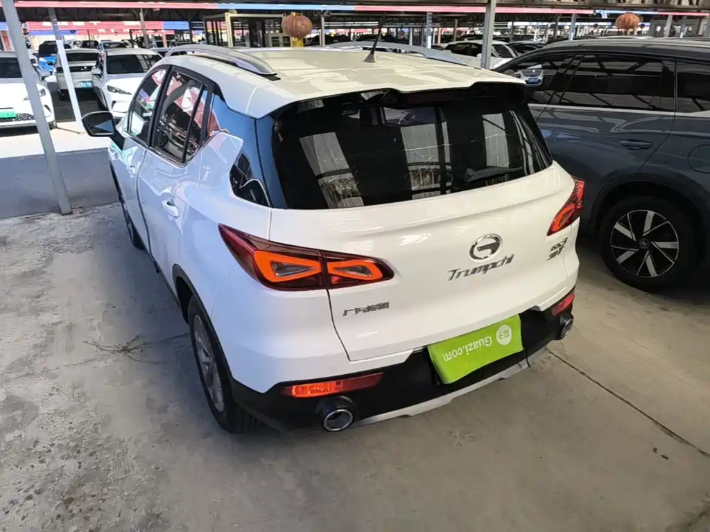 GAC Trumpchi Trumpchi GS3 2017 2017 200T Automatic Elite