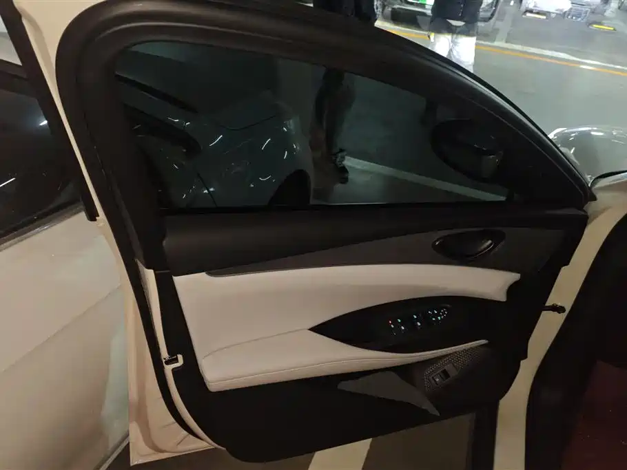 BYD SEAL 06 NEW ENERGY