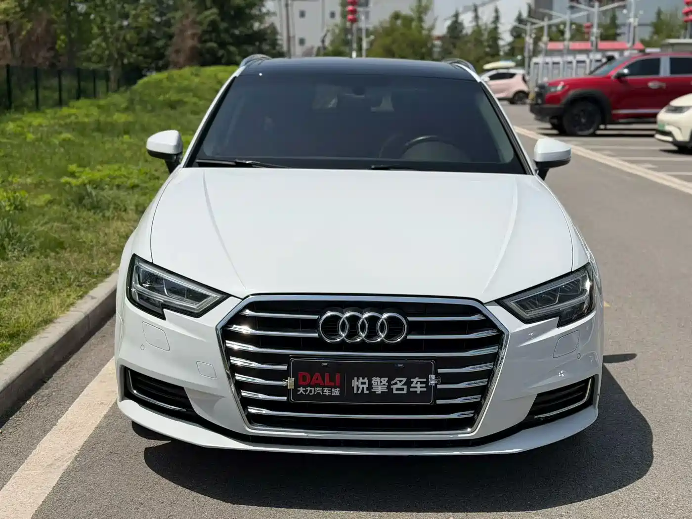 Фото 2 - Audi A3