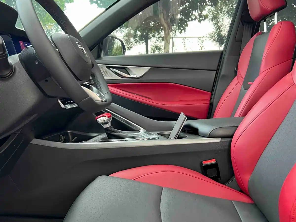 Changan CS35 PLUS 2023 2023 Enjoyment Edition 1.4T DCT Luxury