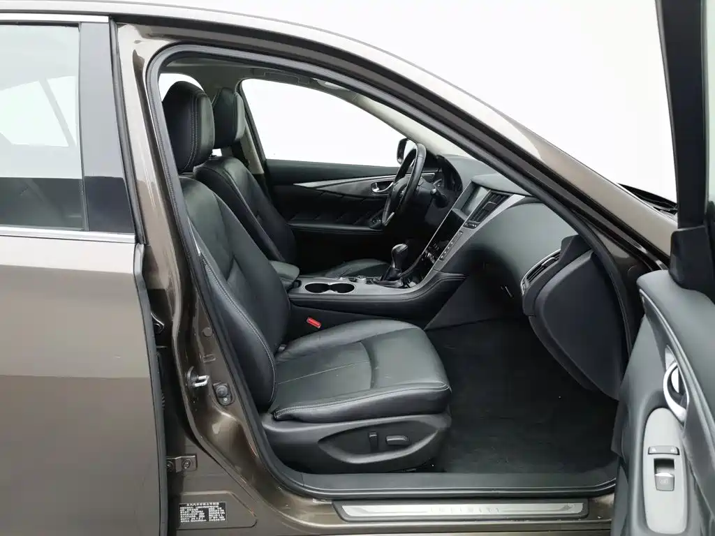 Infiniti Q50L 2015 2015 2.0T Enjoyment Edition