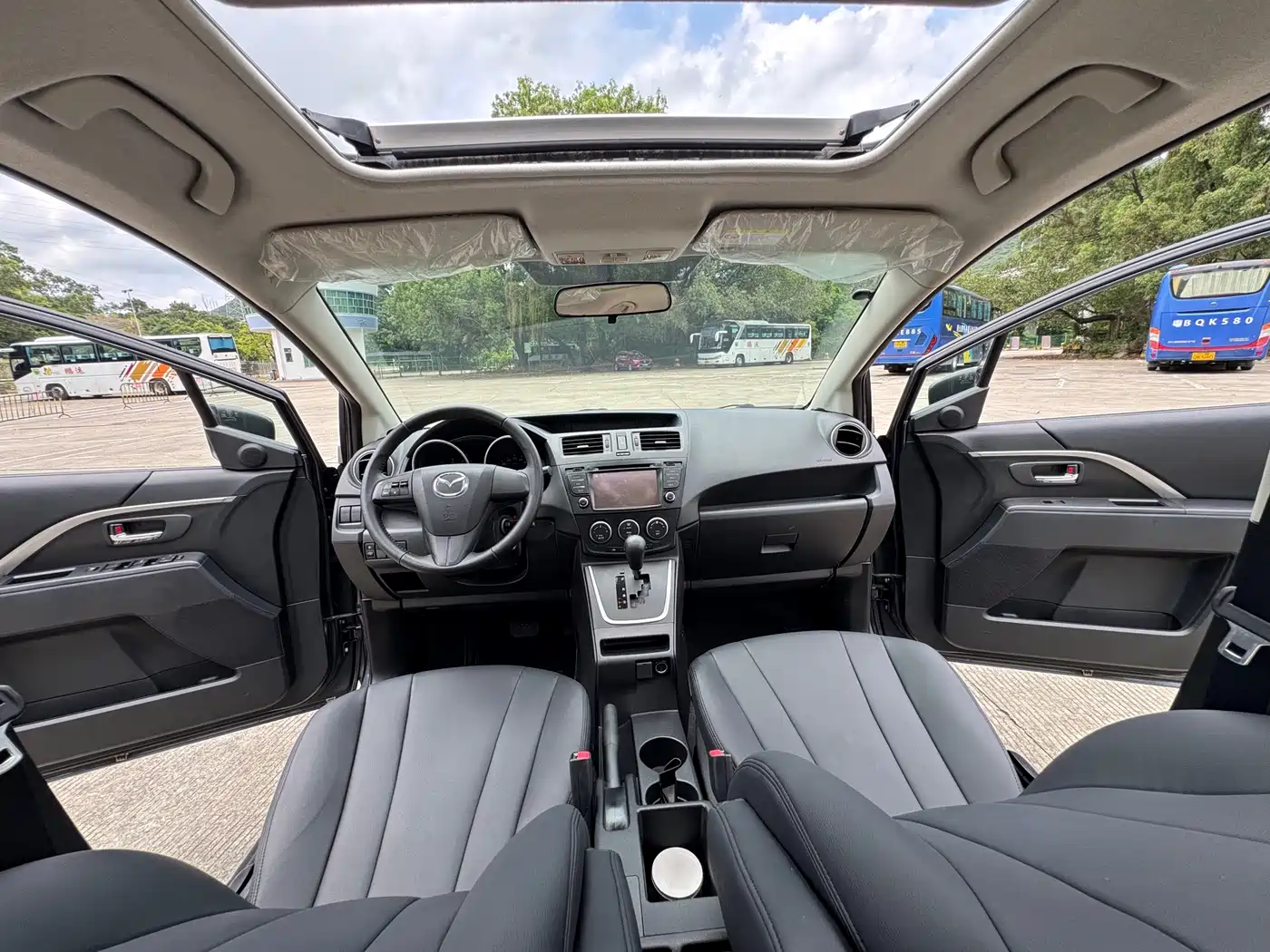 Mazda Mazda5 2012 2011 2.0L Automatic Comfort