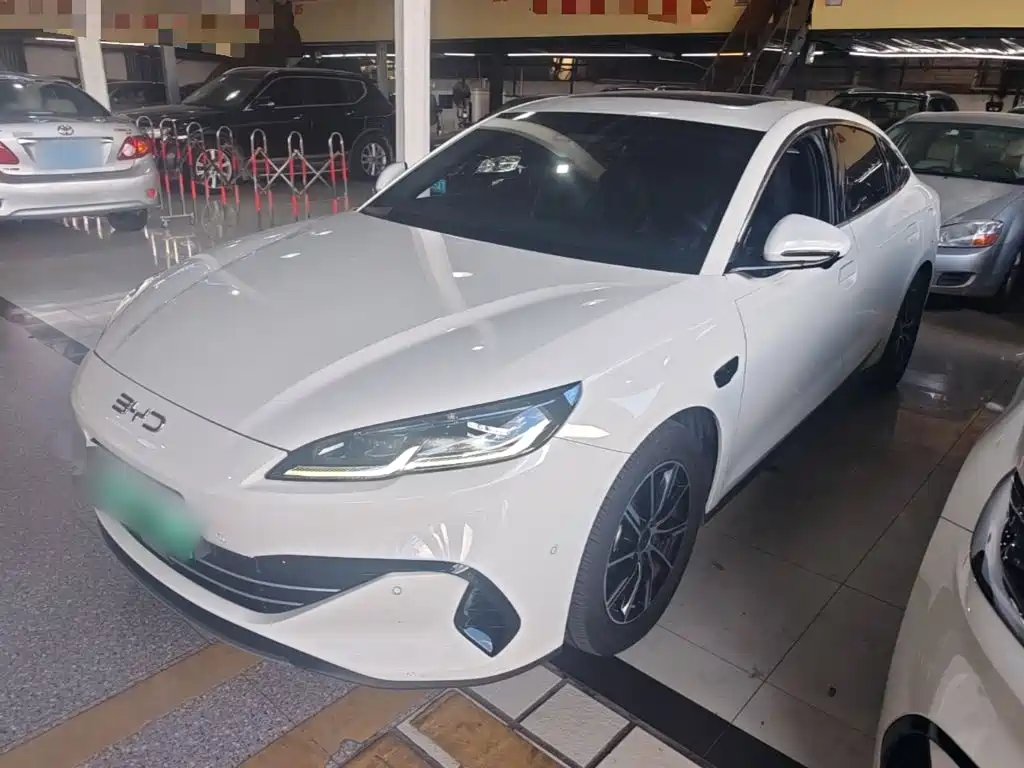BYD Seal 06 New Energy 2025 2025 DM-i Smart Drive Edition 120KM Luxury