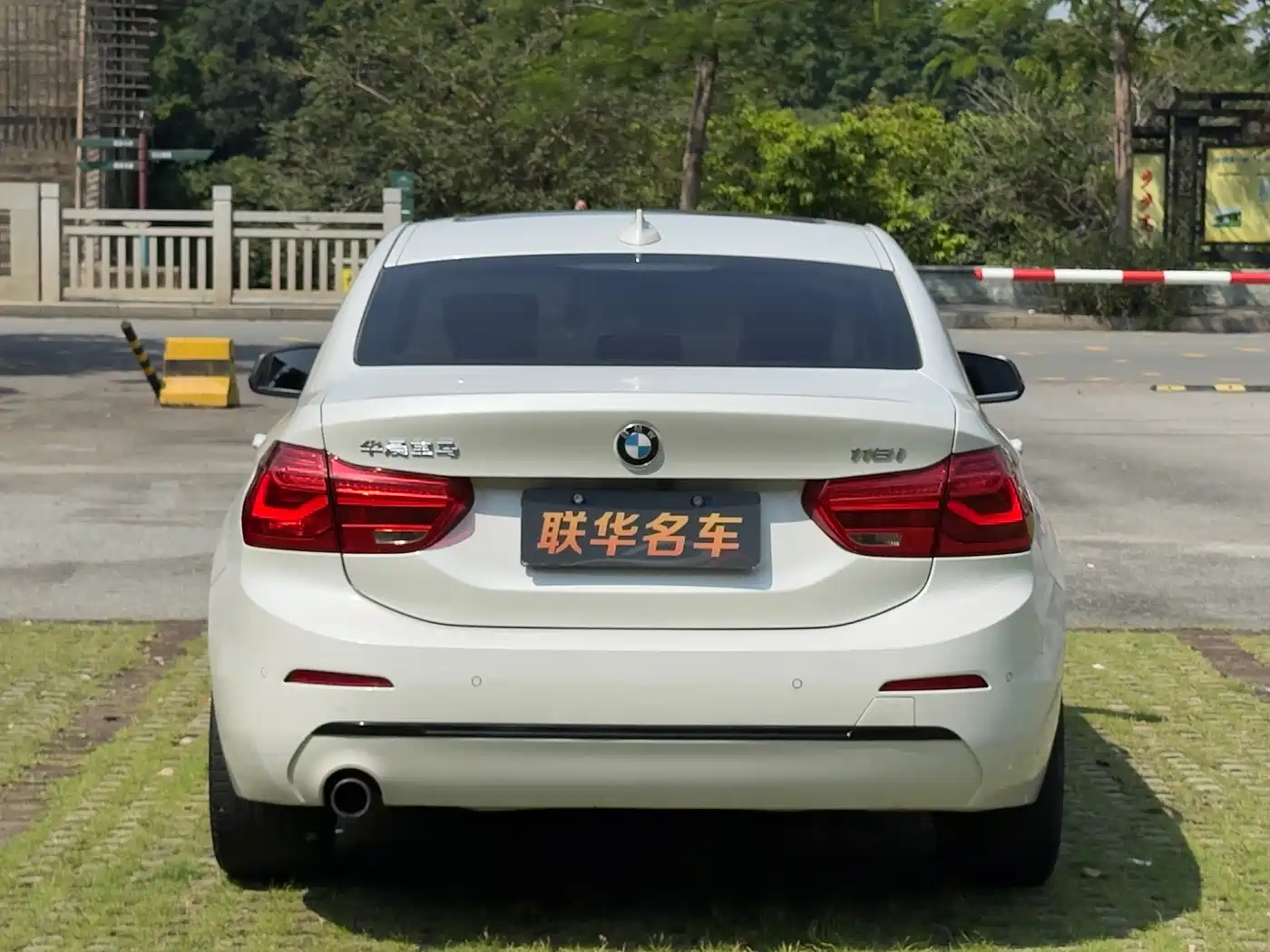 Фото 8 - BMW 1 Series
