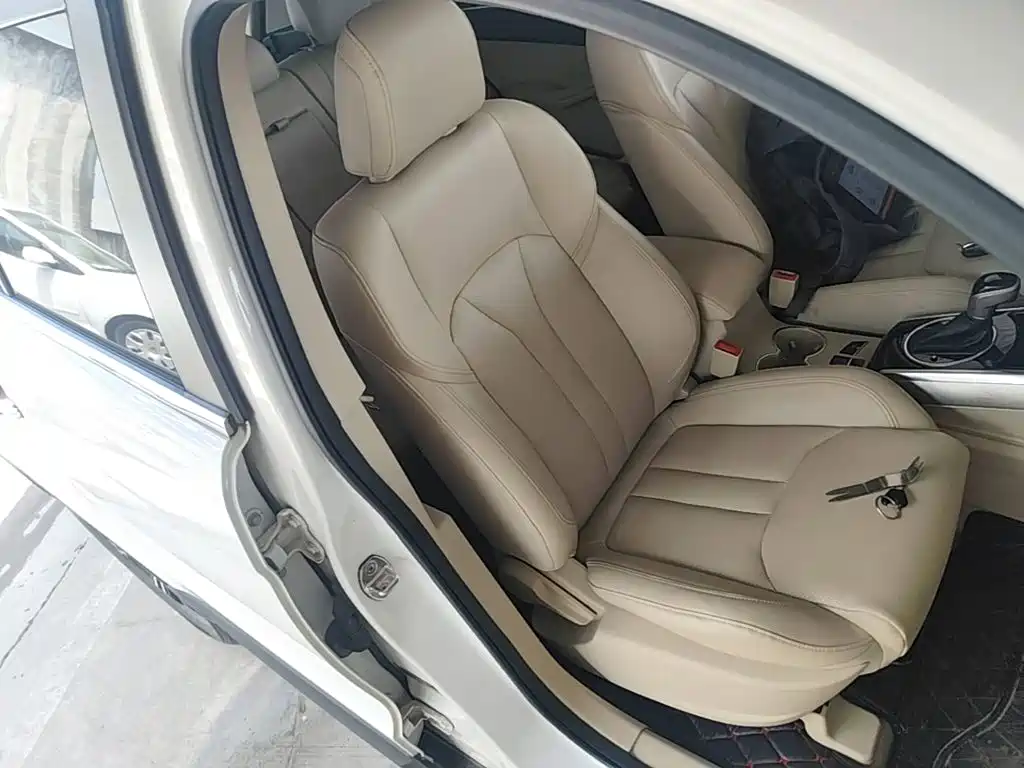 Zotye Damai X5 2017 2017 Upgrade 1.5T CVT Landlord