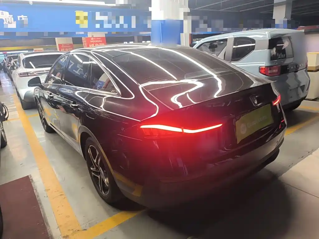 Roewe D7 2024 2023 DMH 125km Beyond Edition