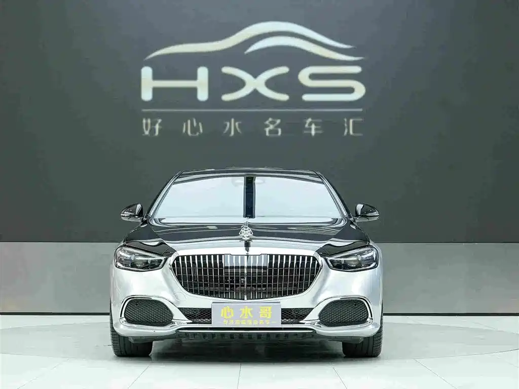 Фото 2 - Mercedes-Benz Maybach S-Class