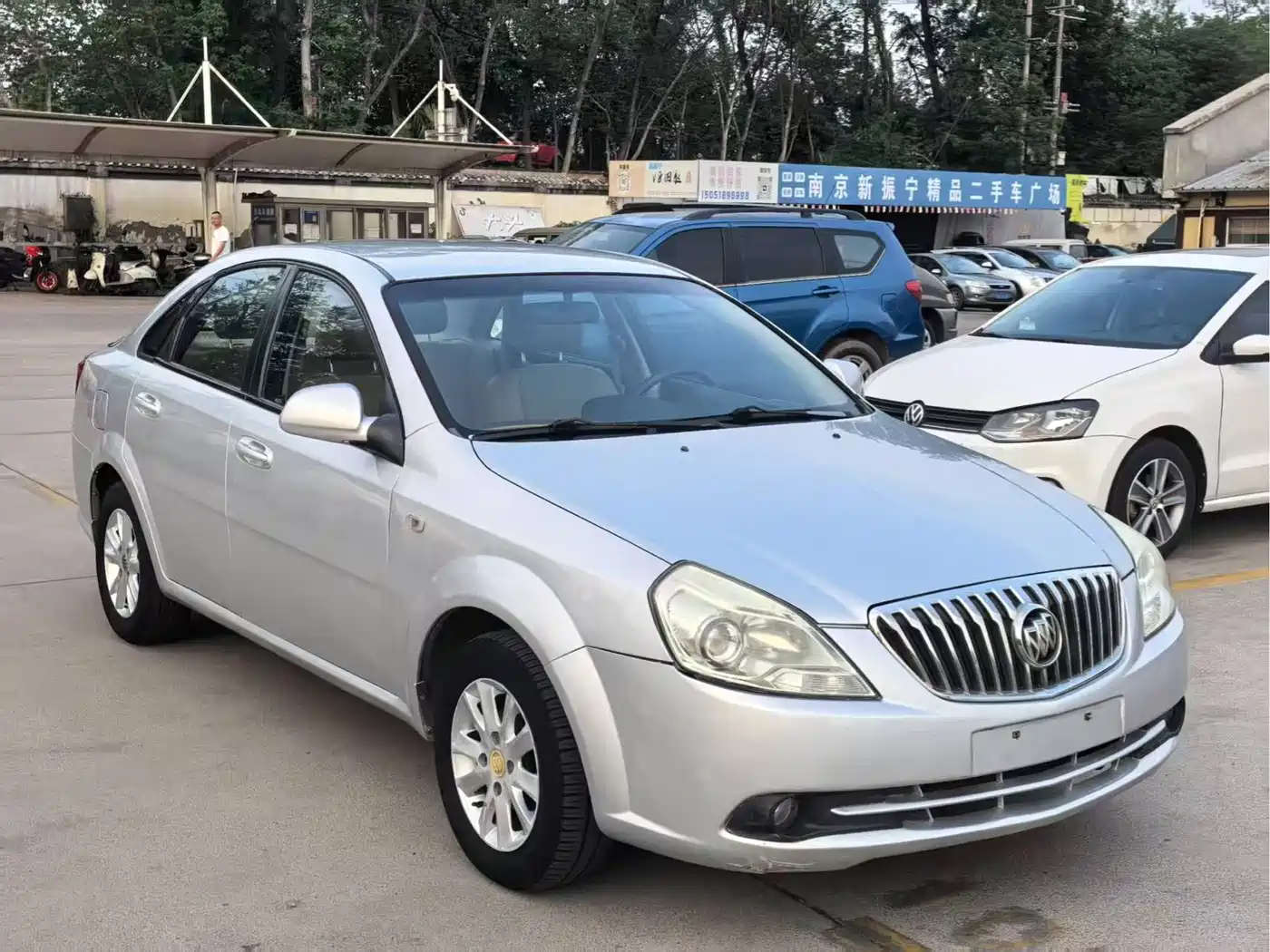 Buick Excelle 2013 1.5L Automatic Classic фото 3