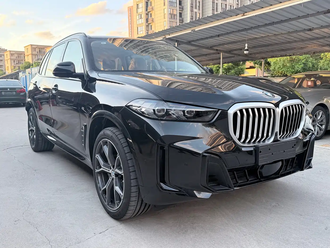 BMW X5 2026 2026 Facelift xDrive 30Li Exclusive M Sport Shadowline Package