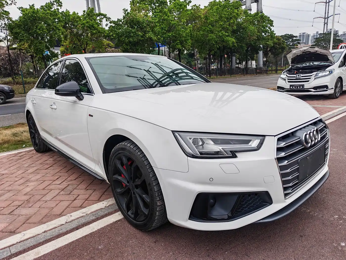 Audi A4L 2019 45 TFSI quattro Personality Sport (China V) фото 3