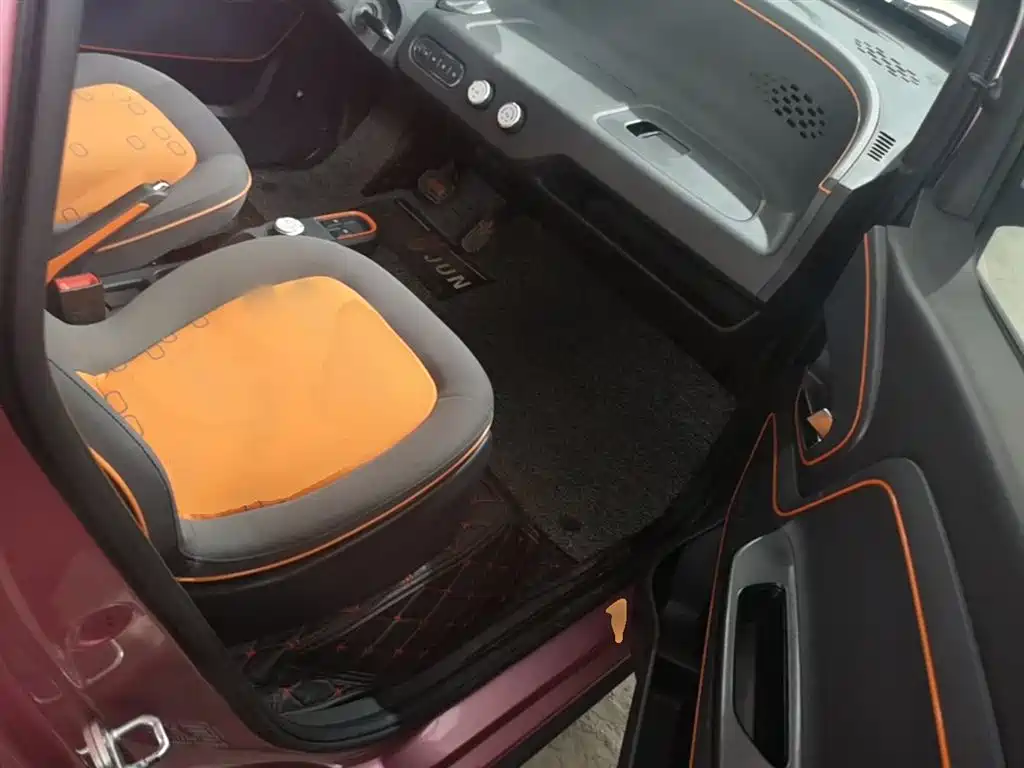 Baojun E100 2018 2018 Smart Drive Edition