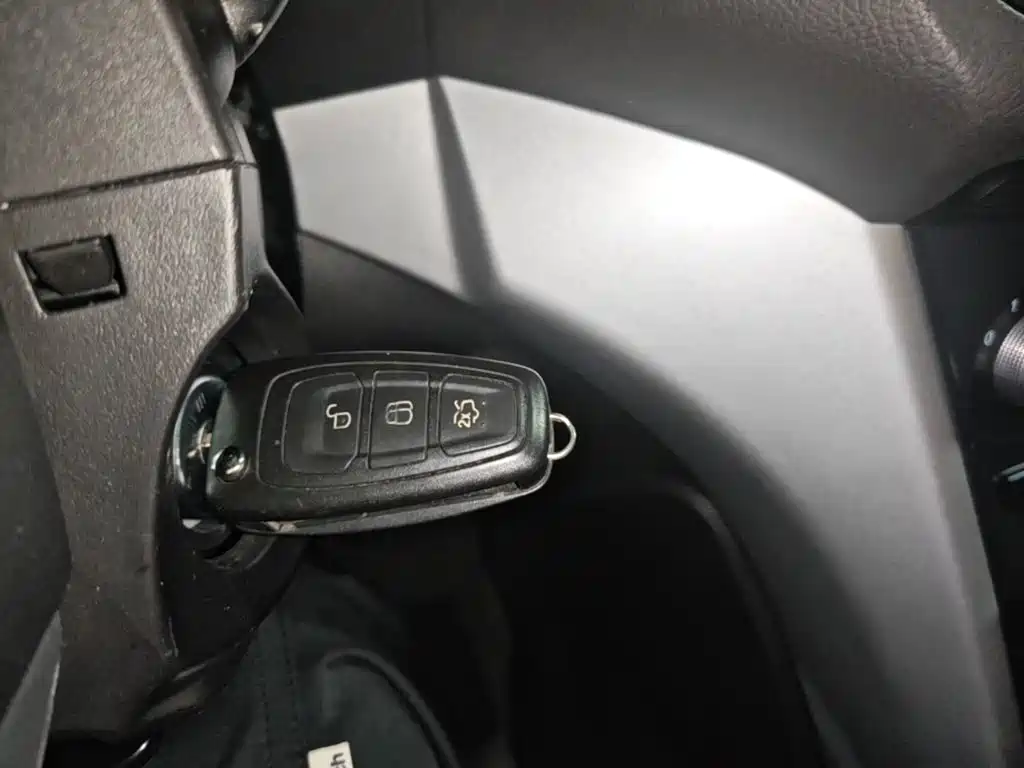 Ford Kuga 2014 2013 1.6L GTDi FWD Comfort