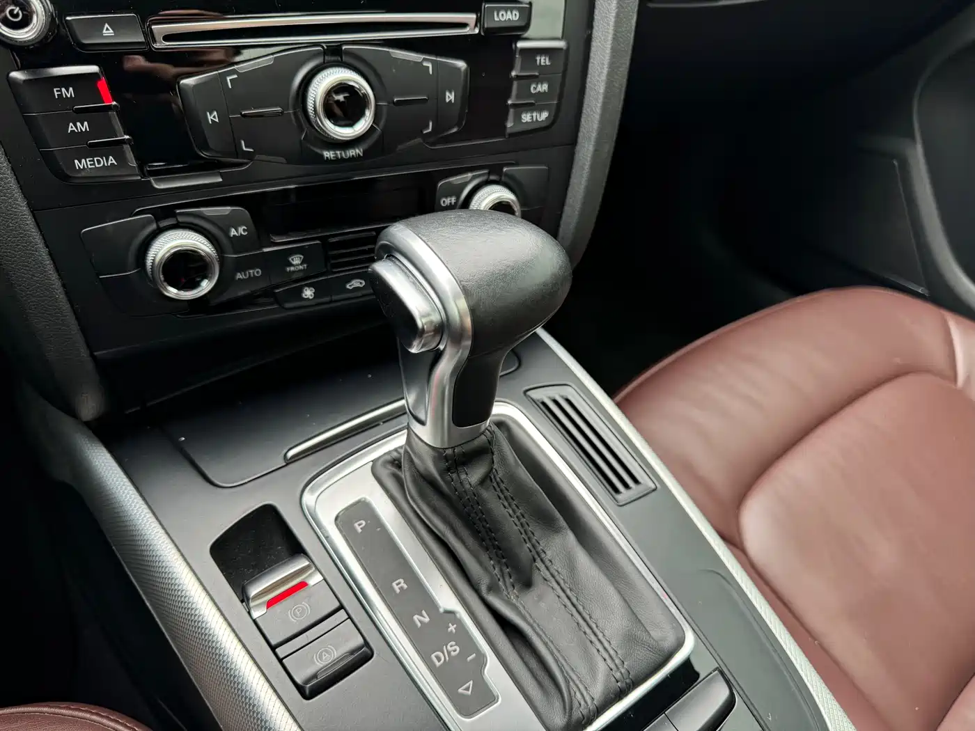 Audi A4L 2016 35 TFSI Automatic Standard фото 20