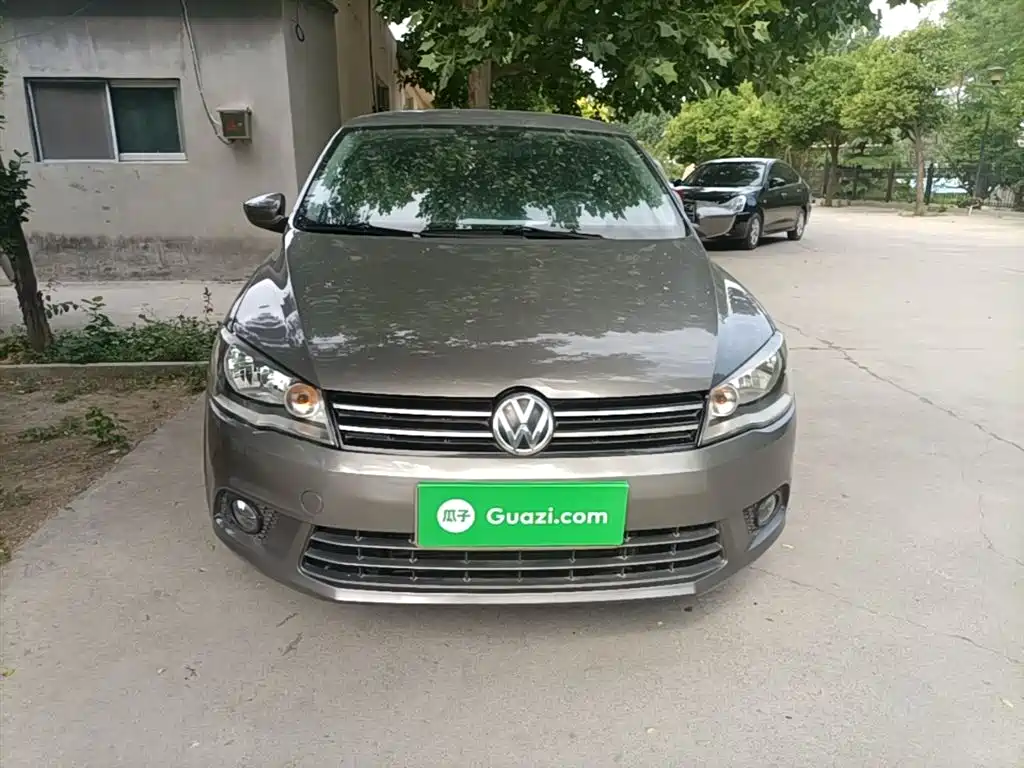 Volkswagen Jetta 2013 1.6L Manual Comfort фото 3