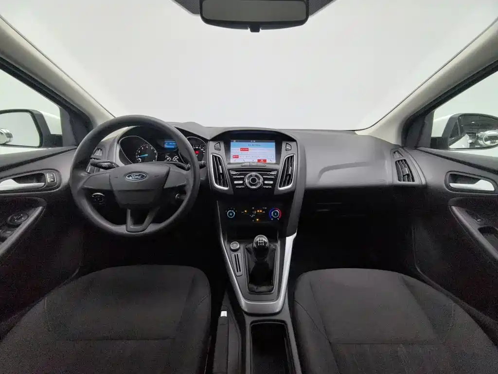 صورة 5 - Ford Focus