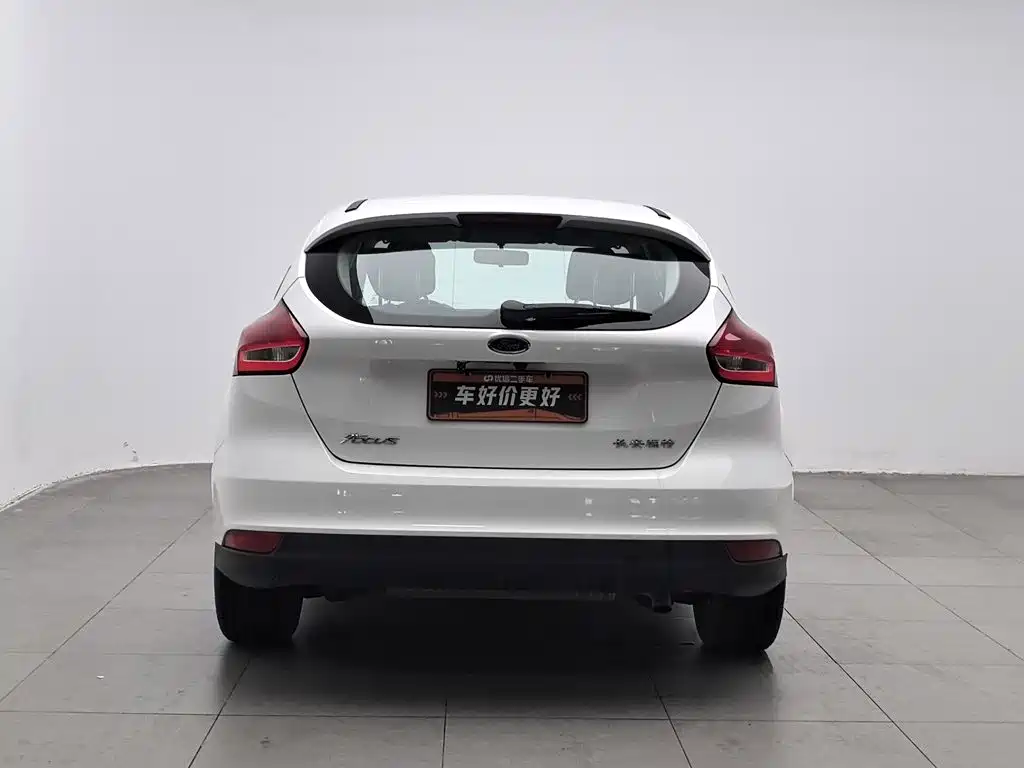 صورة 4 - Ford Focus