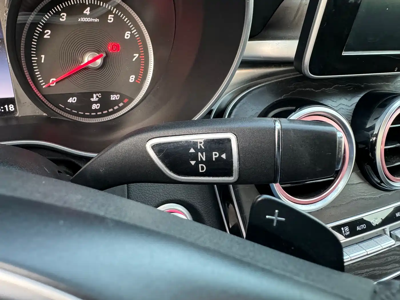 Mercedes-Benz C-Class 2015 Facelift C 200 L Sport фото 22
