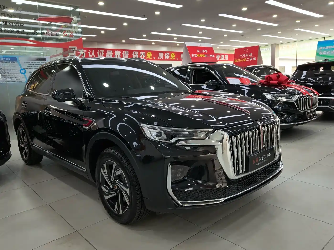 Hongqi HS5 2022 2.0T Smart Connect Premium Edition фото 3