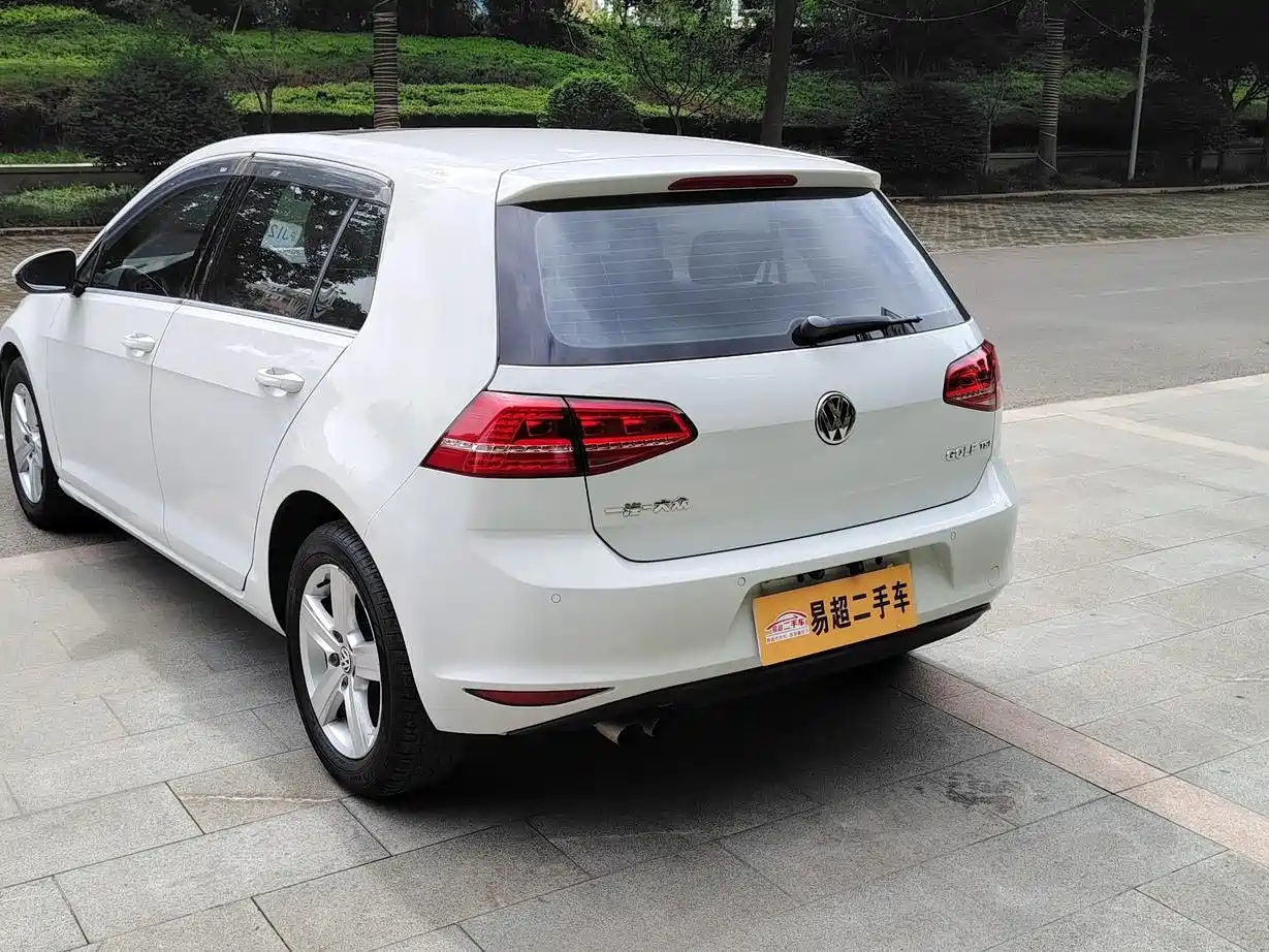 Volkswagen Golf 2015 1.4TSI Automatic Comfort фото 4