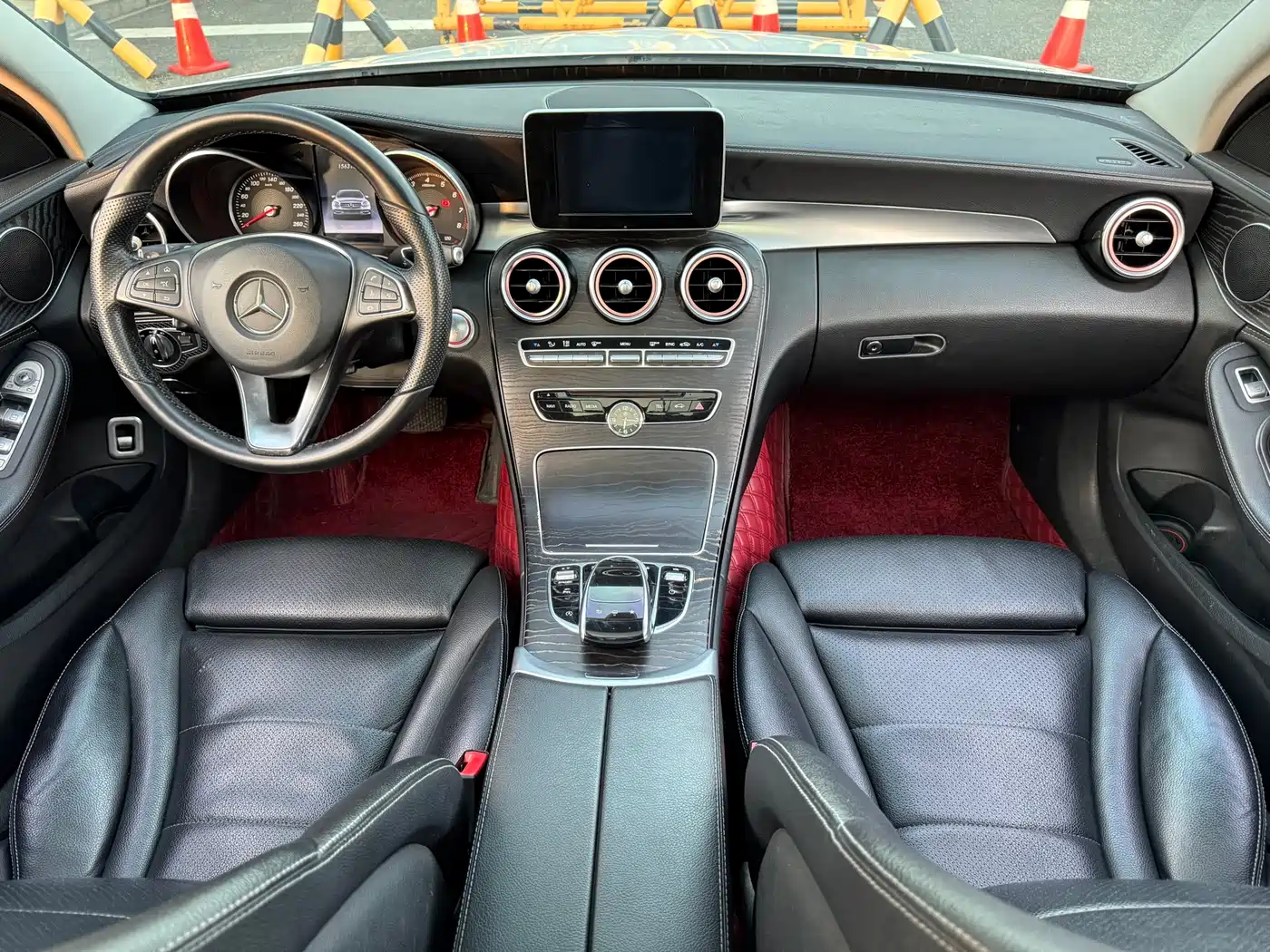 Mercedes-Benz C-Class 2015 Facelift C 200 L Sport фото 15
