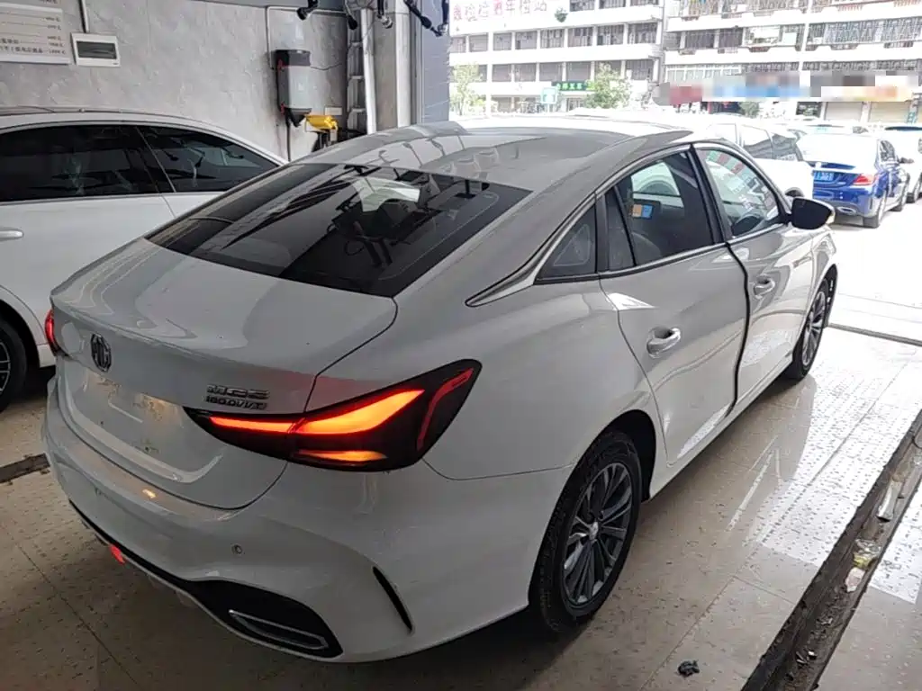 Фото 7 - MG MG5