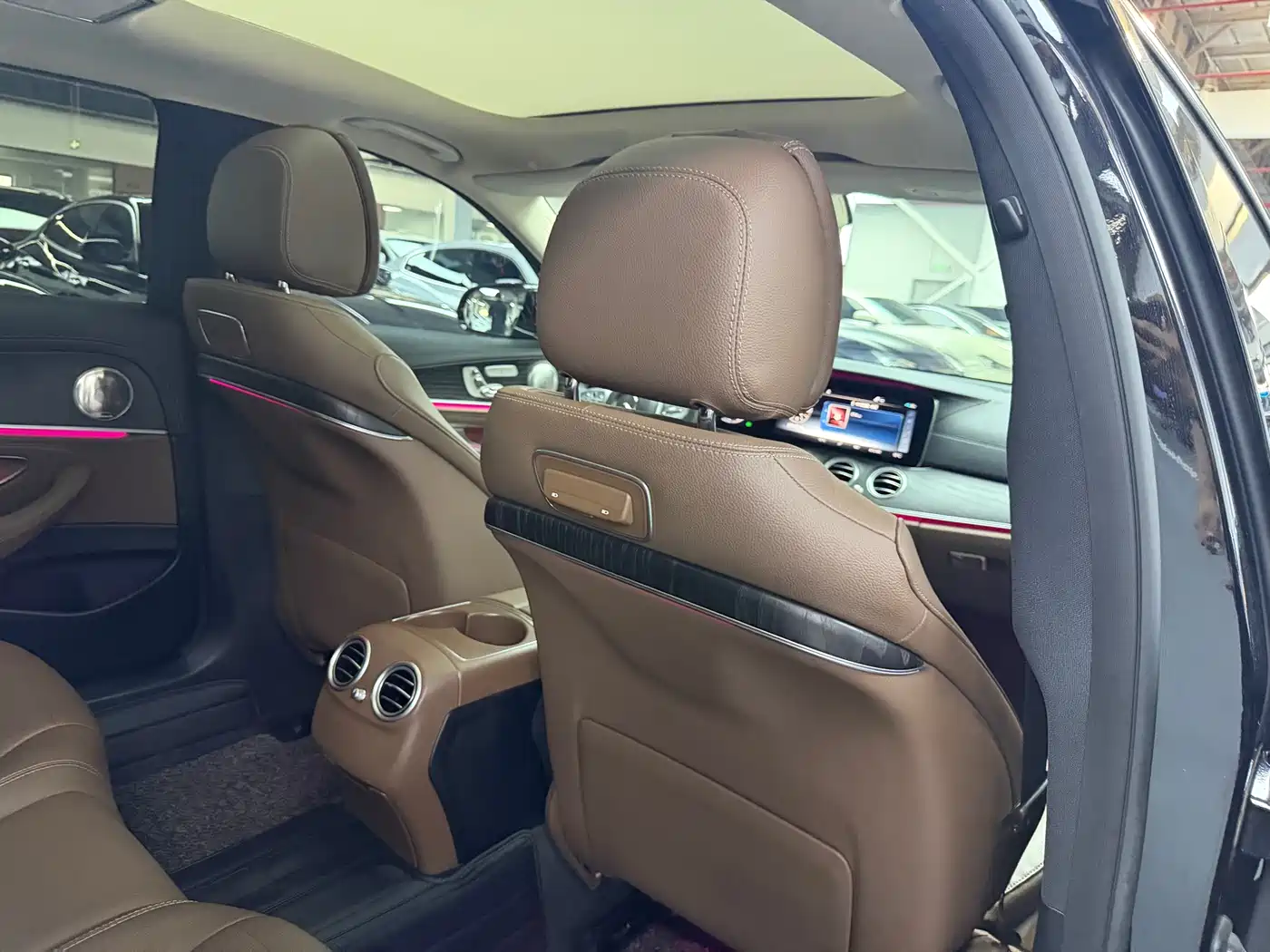 Mercedes-Benz E-Class 2020 Facelift E 300 L Fashion фото 15