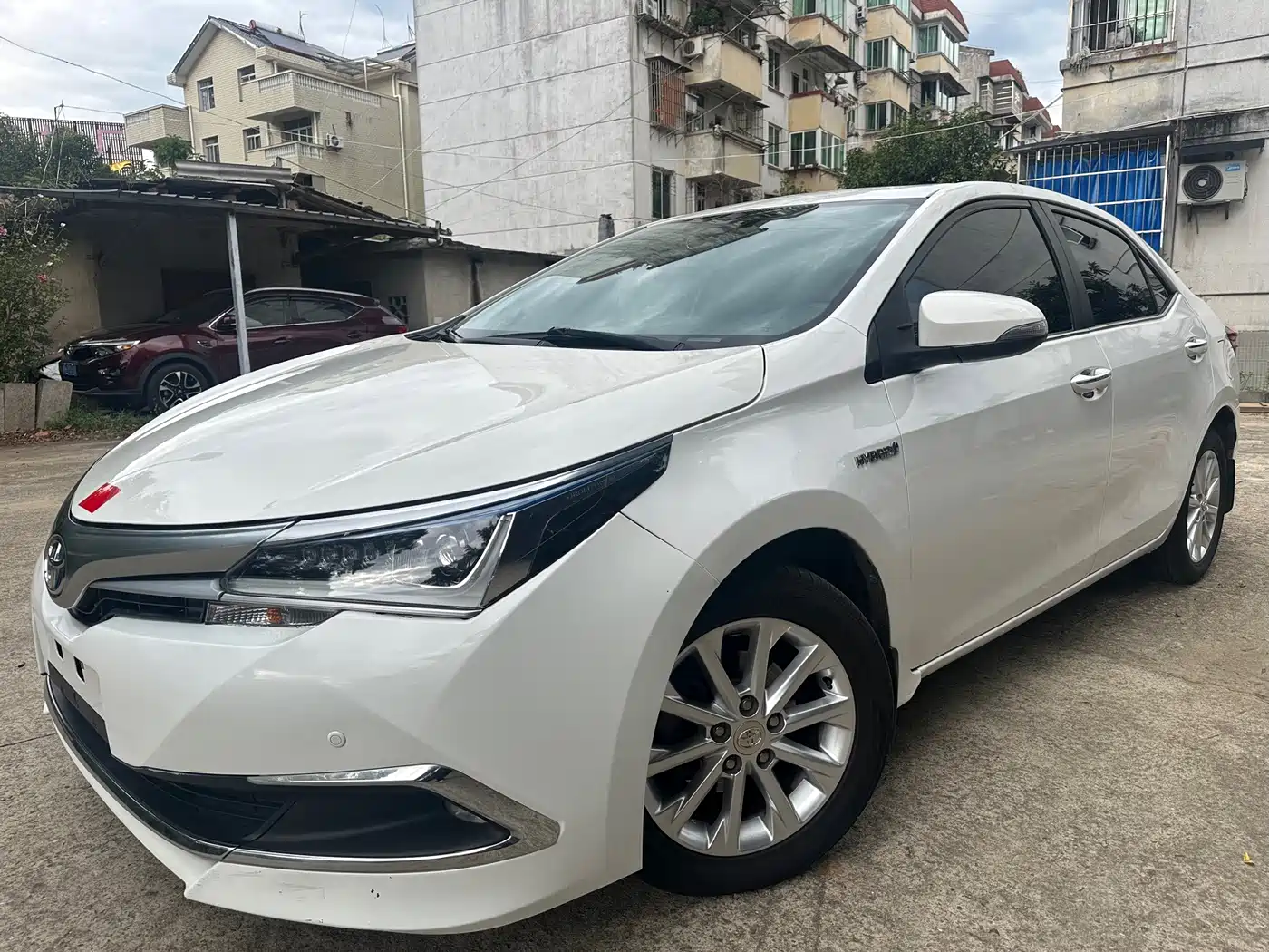 Фото 1 - Toyota Corolla