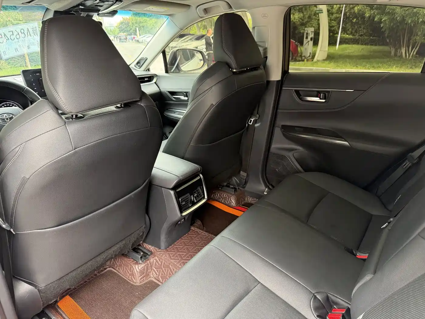 Photo 23 - Toyota Venza