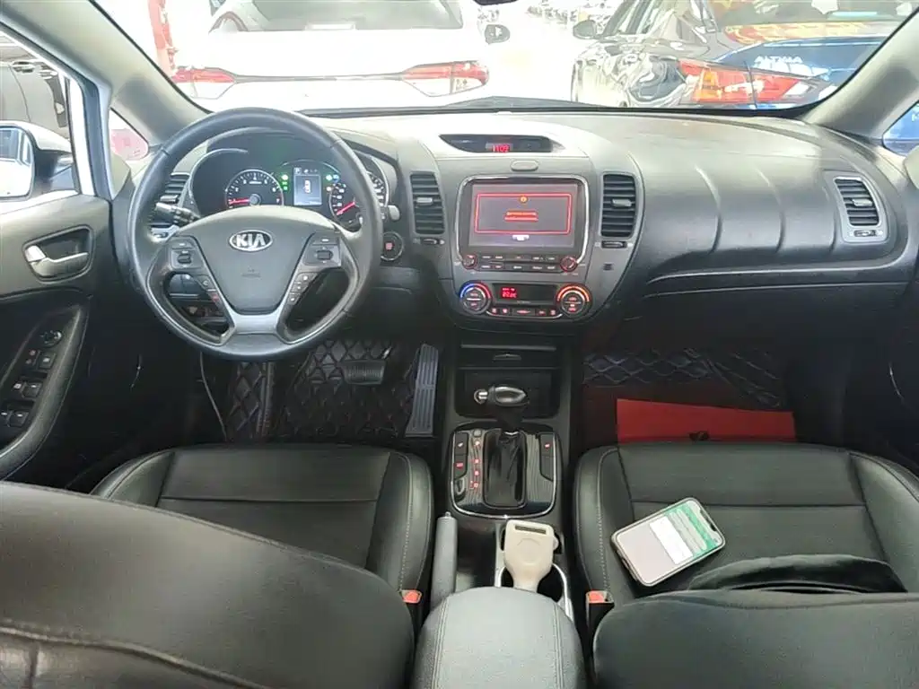 Kia K3 2017 1.6L Automatic 15th Anniversary Special GLS фото 10