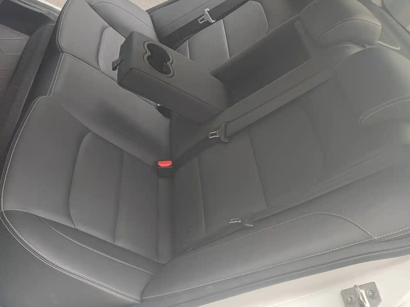 Photo 23 - Geely Emgrand