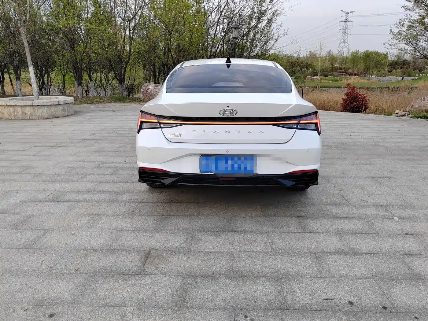 Hyundai Elantra 2022 1.5L CVT GLS Leading Edition фото 4