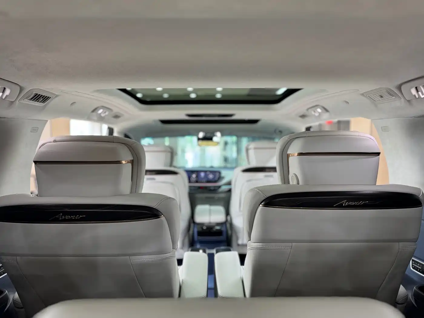 Buick Century 2024 2023 2.0T 7-Seater World Edition