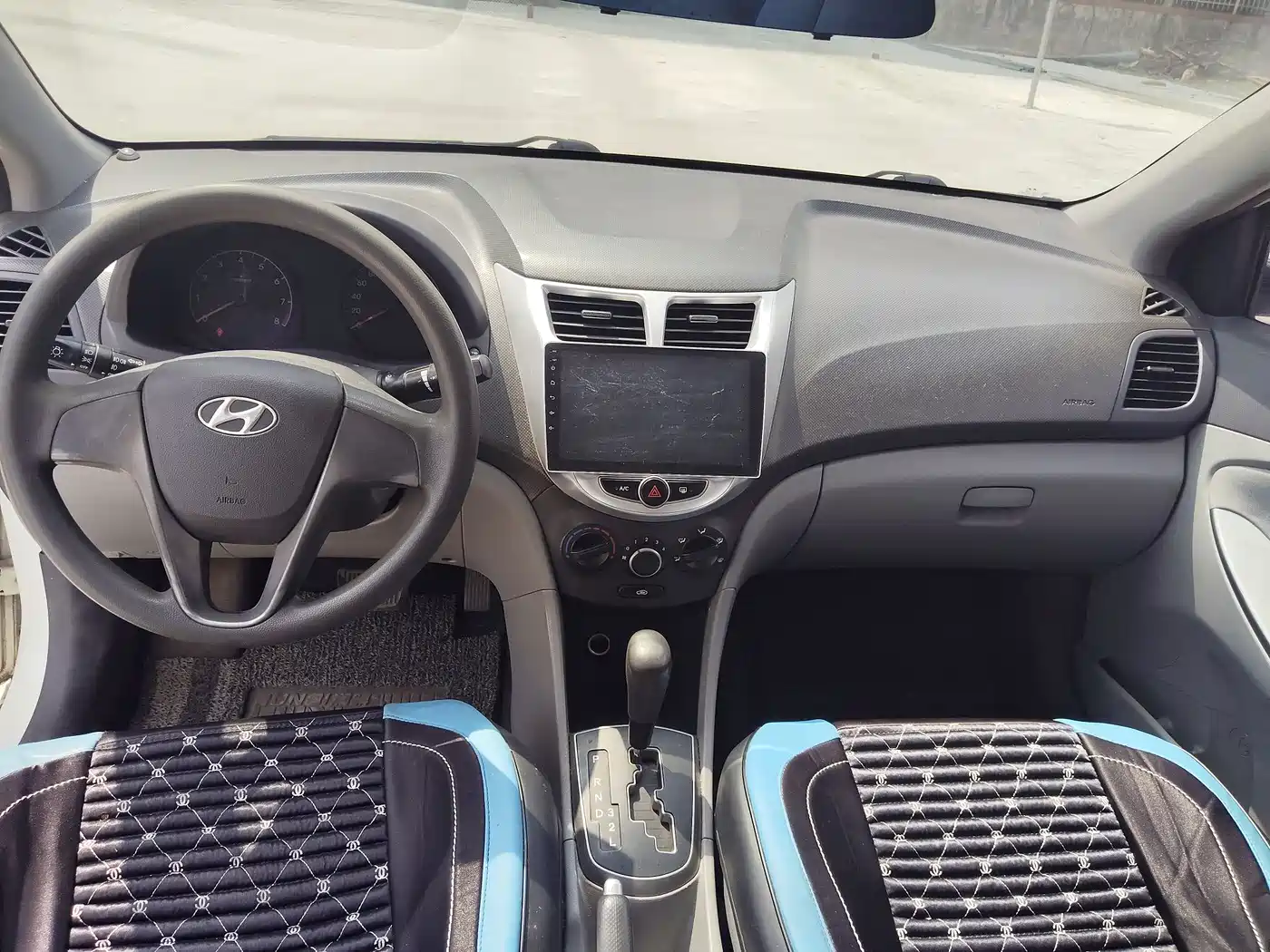 Hyundai Verna 2014 1.4L Automatic Smart GLS фото 4