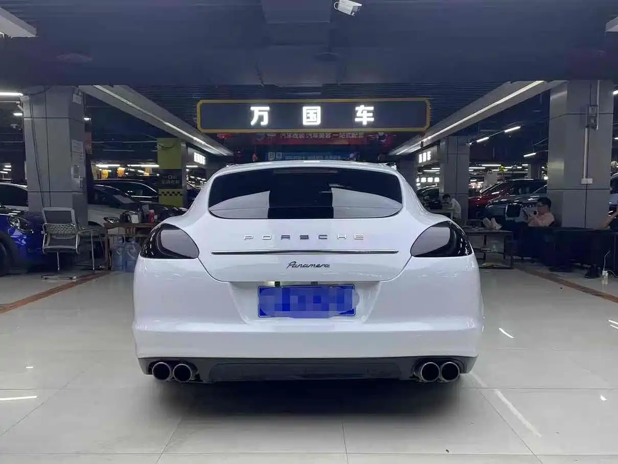 Porsche Panamera 2010 Panamera 3.6L фото 3