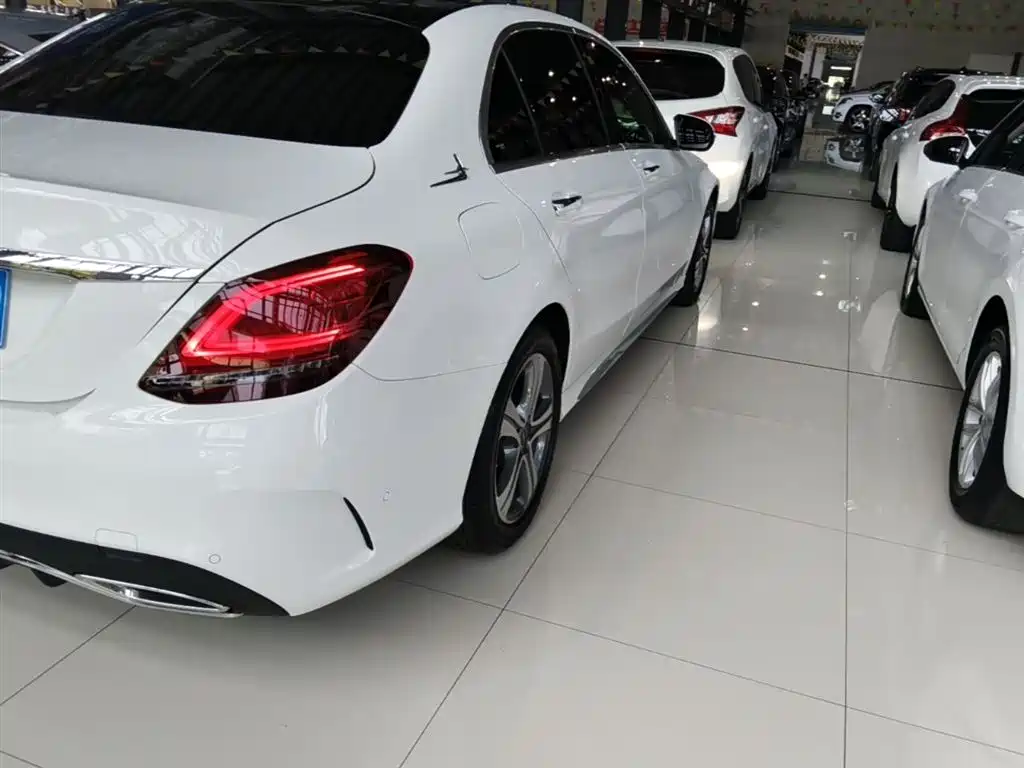 Mercedes-Benz C-Class 2020 Facelift C 260 L Sport фото 8