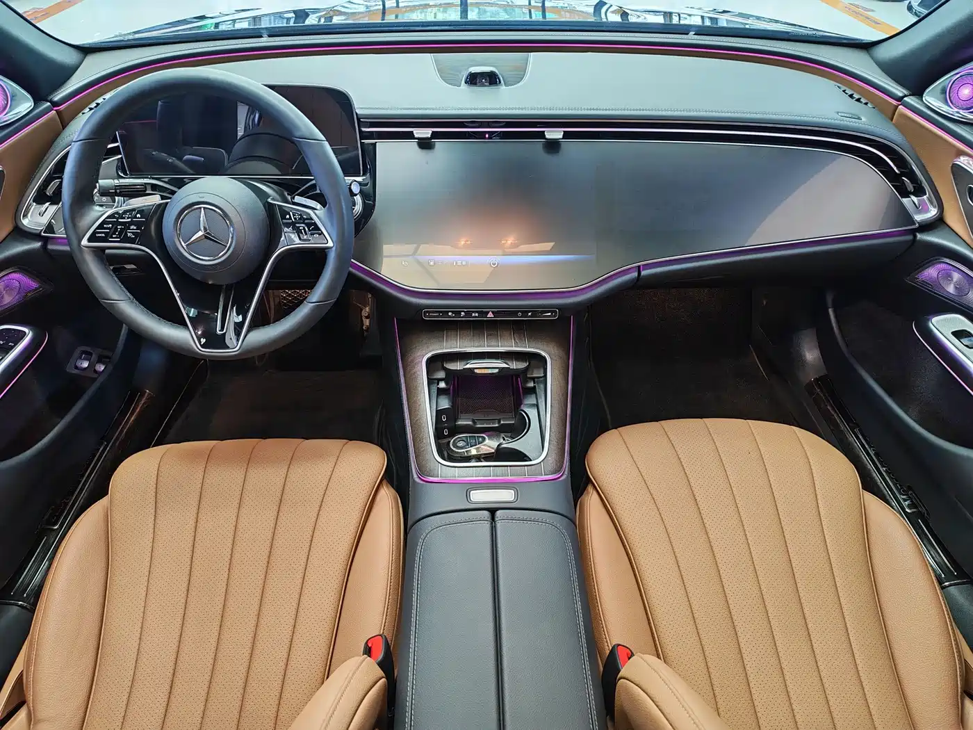 Mercedes-Benz E-Class New Energy 2024 2024 E 350 e L Plug-in Hybrid Sedan