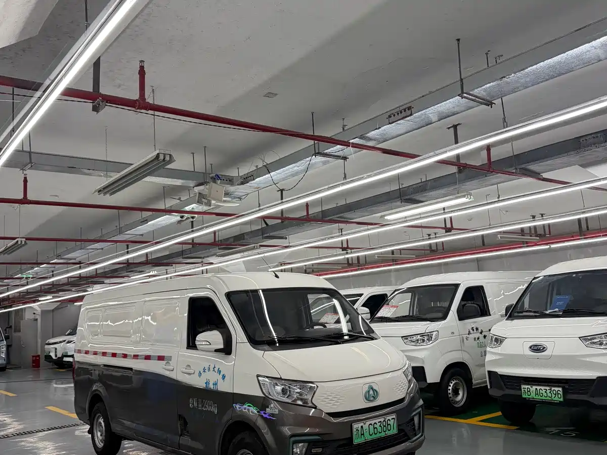 Changan Kuayue Kuayue Star V7 EV 2024 2023 250km Suicide Door Premium 2-seater