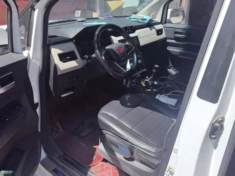 Wuling Motors Wuling Journey 2021 2021 1.5T Manual Luxury Edition